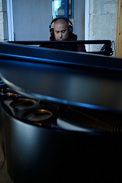 Terence Collie - Real World Studios